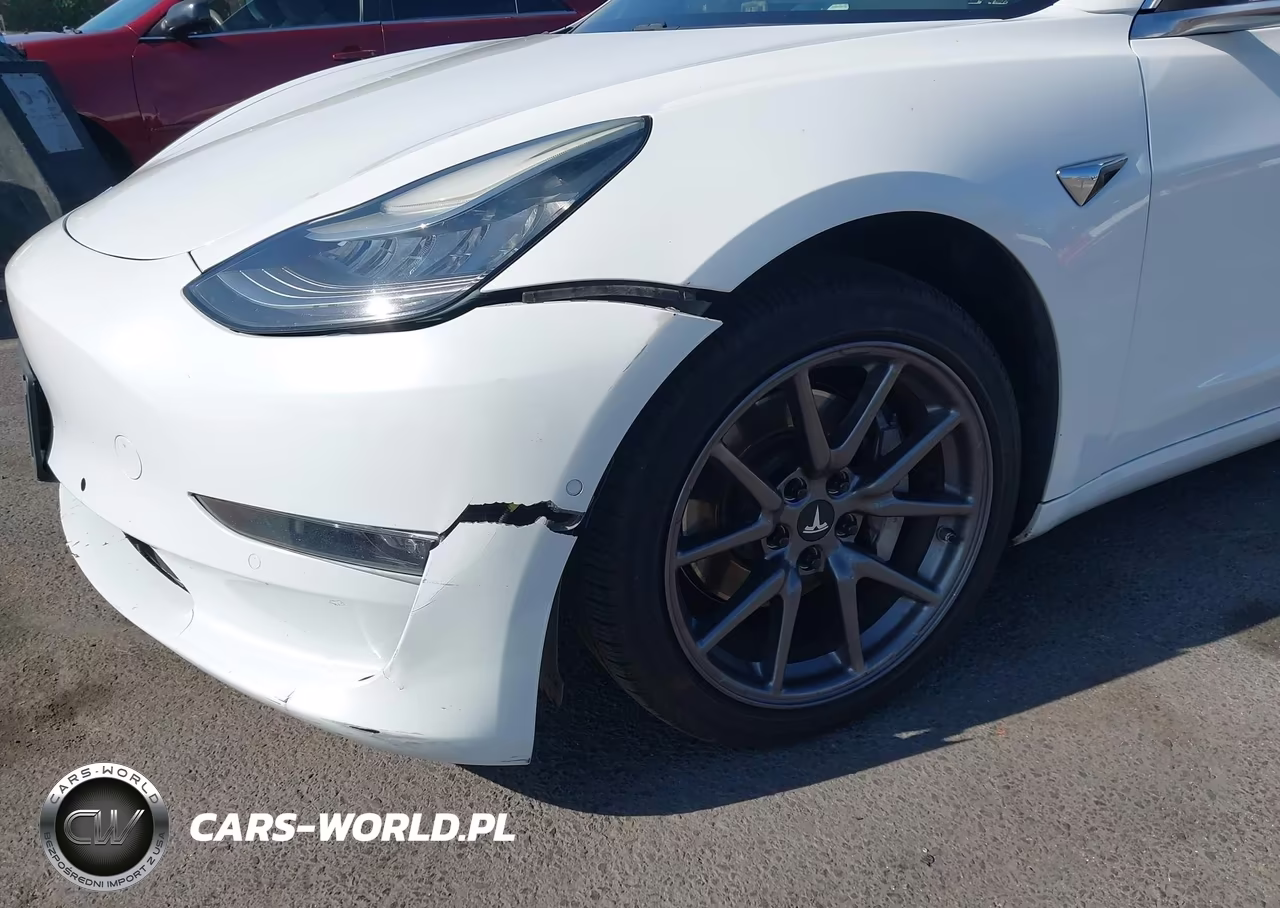 2018 Tesla Model 3 Long Range-Mid Range VIN:5YJ3E1EA0JF057579 - 6