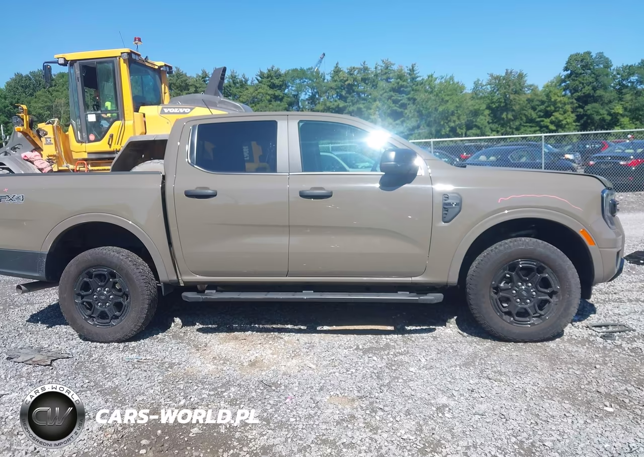 2025 Ford Ranger Xlt VIN:1FTER4HHXSLE30889 - 13