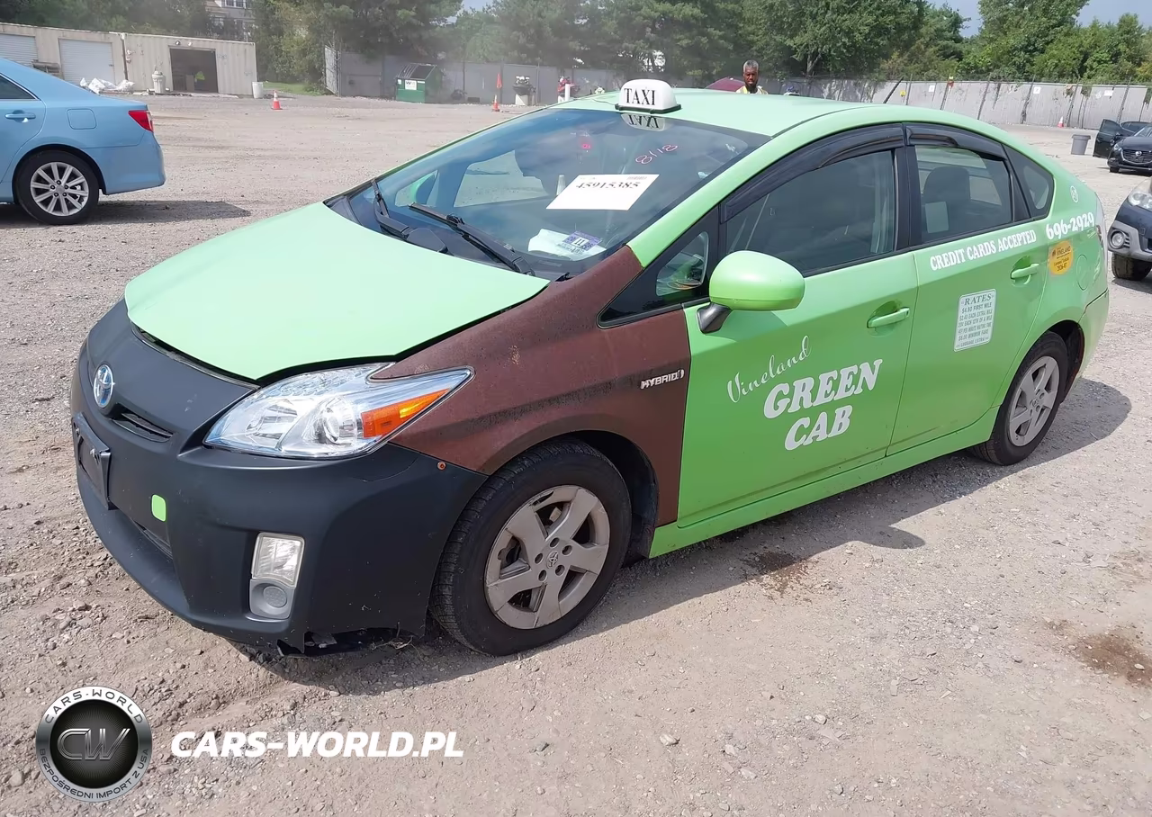 2011 Toyota Prius Two VIN:JTDKN3DU1B1379371 - 2