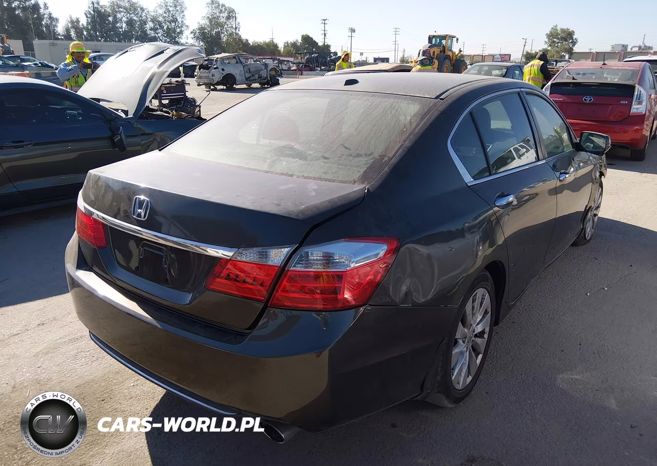 2013 Honda Accord Ex-L VIN:1HGCR2F83DA193046 - 4