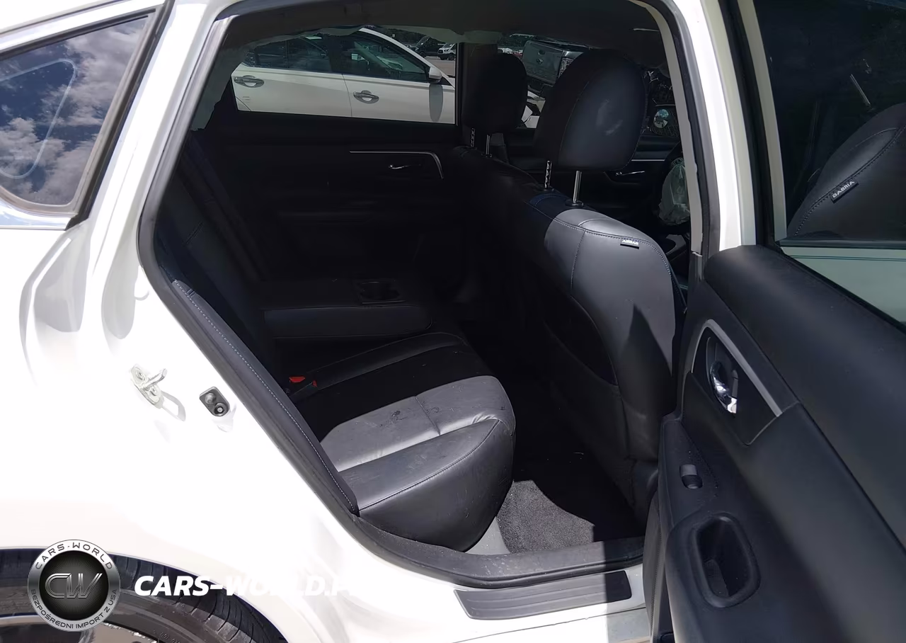 2018 Nissan Altima 2.5 Sr VIN:1N4AL3AP8JC140585 - 8