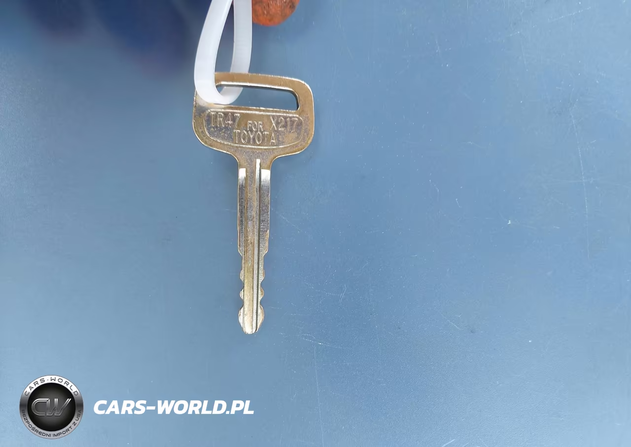 1998 Toyota Camry Le VIN:JT2BG28K7W0215964 - 11