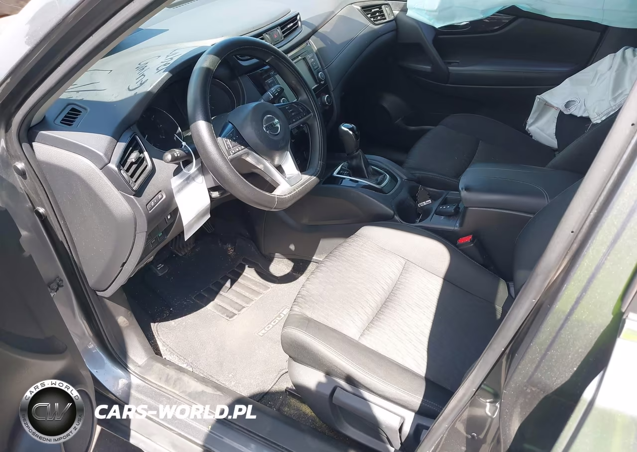 2018 Nissan Rogue S VIN:KNMAT2MT5JP604616 - 18