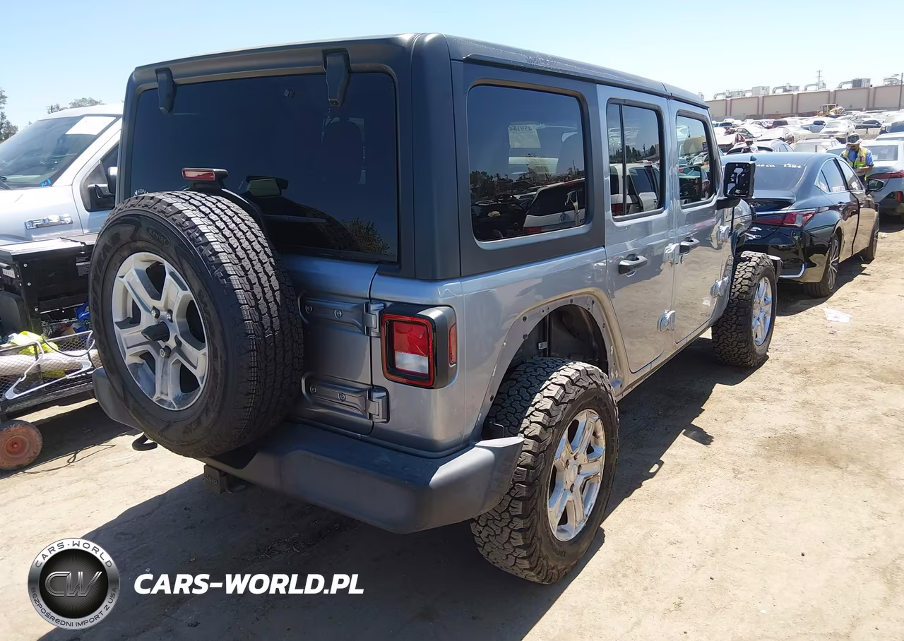 2018 Jeep Wrangler Unlimited Sport S 4X4 VIN:1C4HJXDG1JW134515 - 4