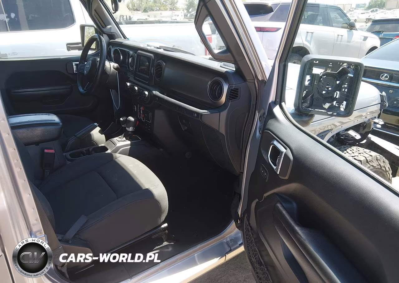 2018 Jeep Wrangler Unlimited Sport S 4X4 VIN:1C4HJXDG1JW134515 - 5