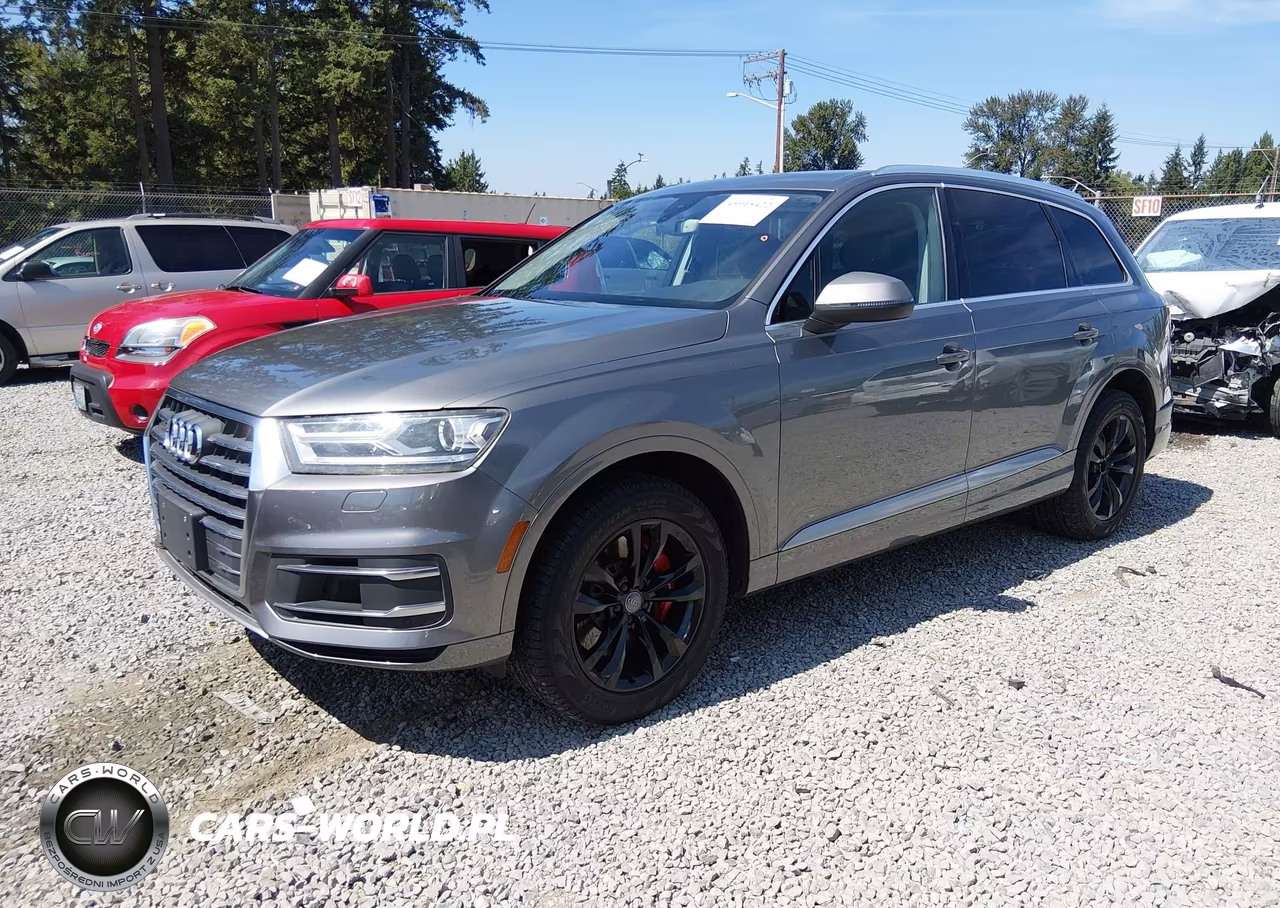 2017 Audi Q7 3.0T Premium VIN:WA1AAAF76HD004094 - 2