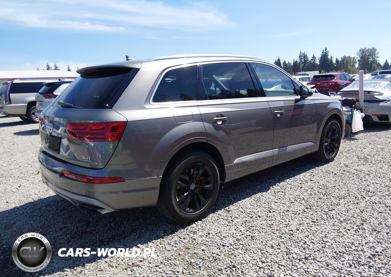 2017 Audi Q7 3.0T Premium VIN:WA1AAAF76HD004094 - 4