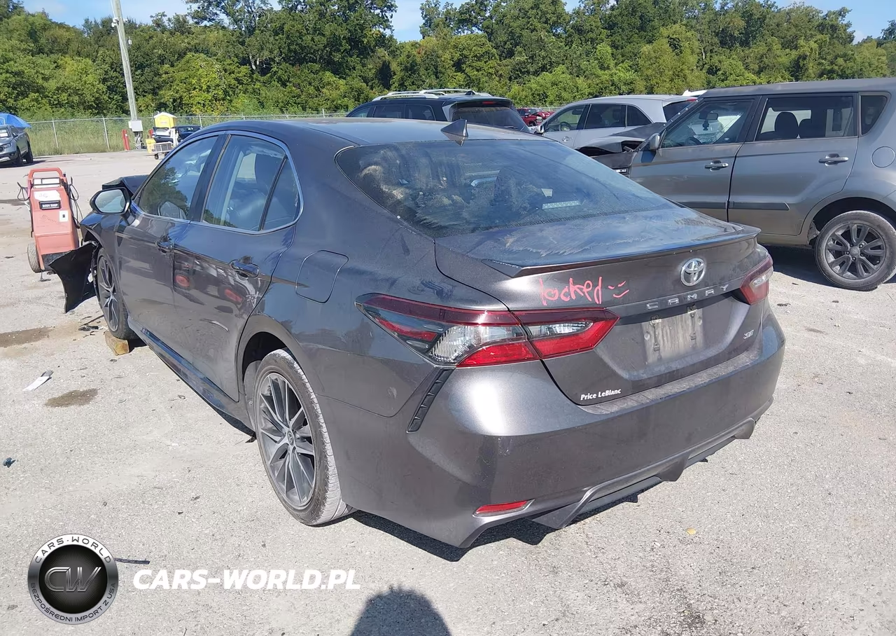 2022 Toyota Camry Se VIN:4T1G11AK8NU669985 - 3