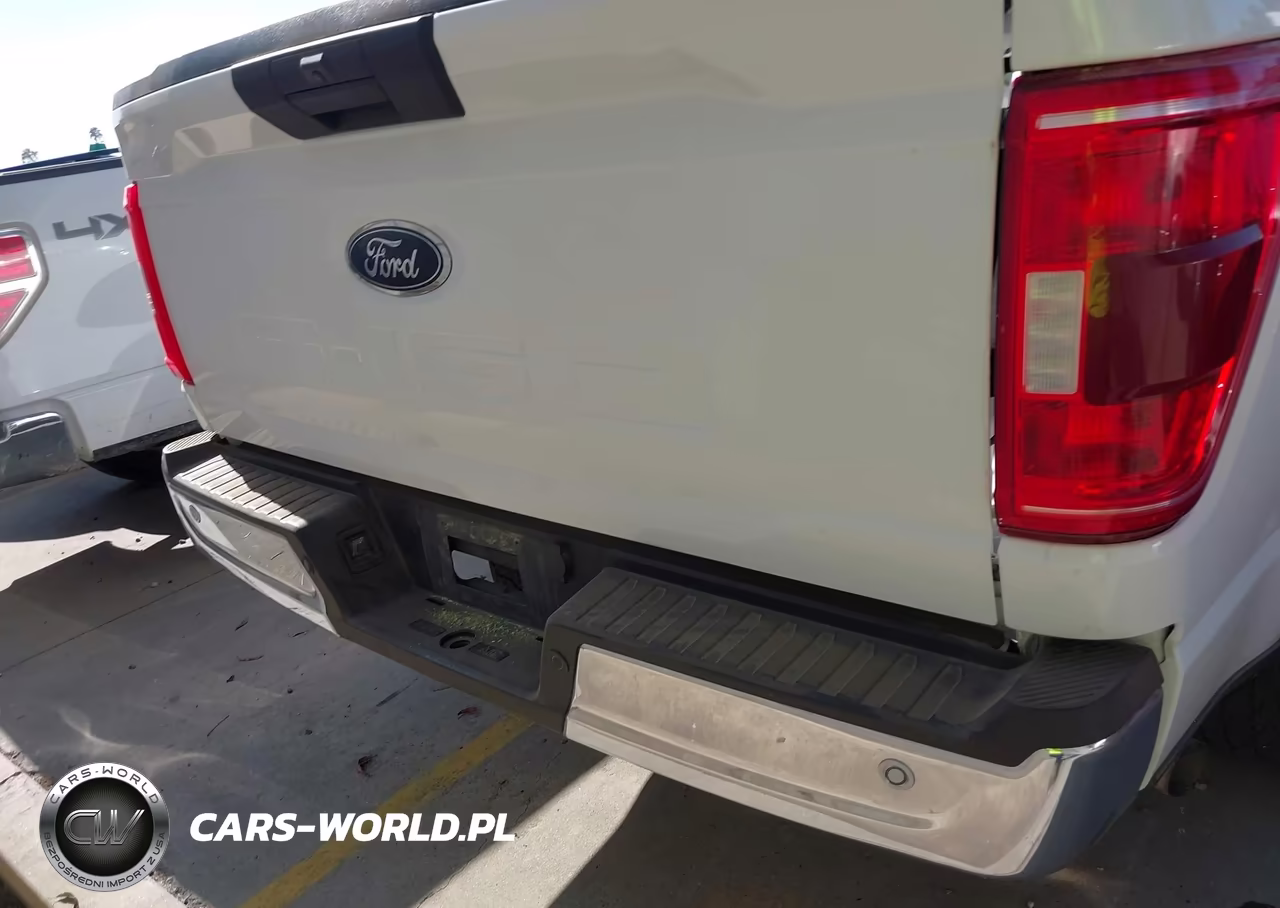 2023 Ford F-150 Xlt VIN:1FTFW1E50PKE94927 - 17