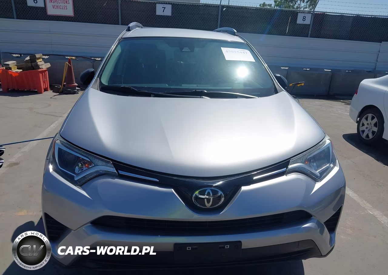2017 Toyota Rav4 Le VIN:2T3ZFREV0HW372721 - 12