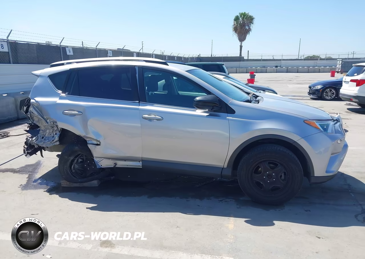2017 Toyota Rav4 Le VIN:2T3ZFREV0HW372721 - 13