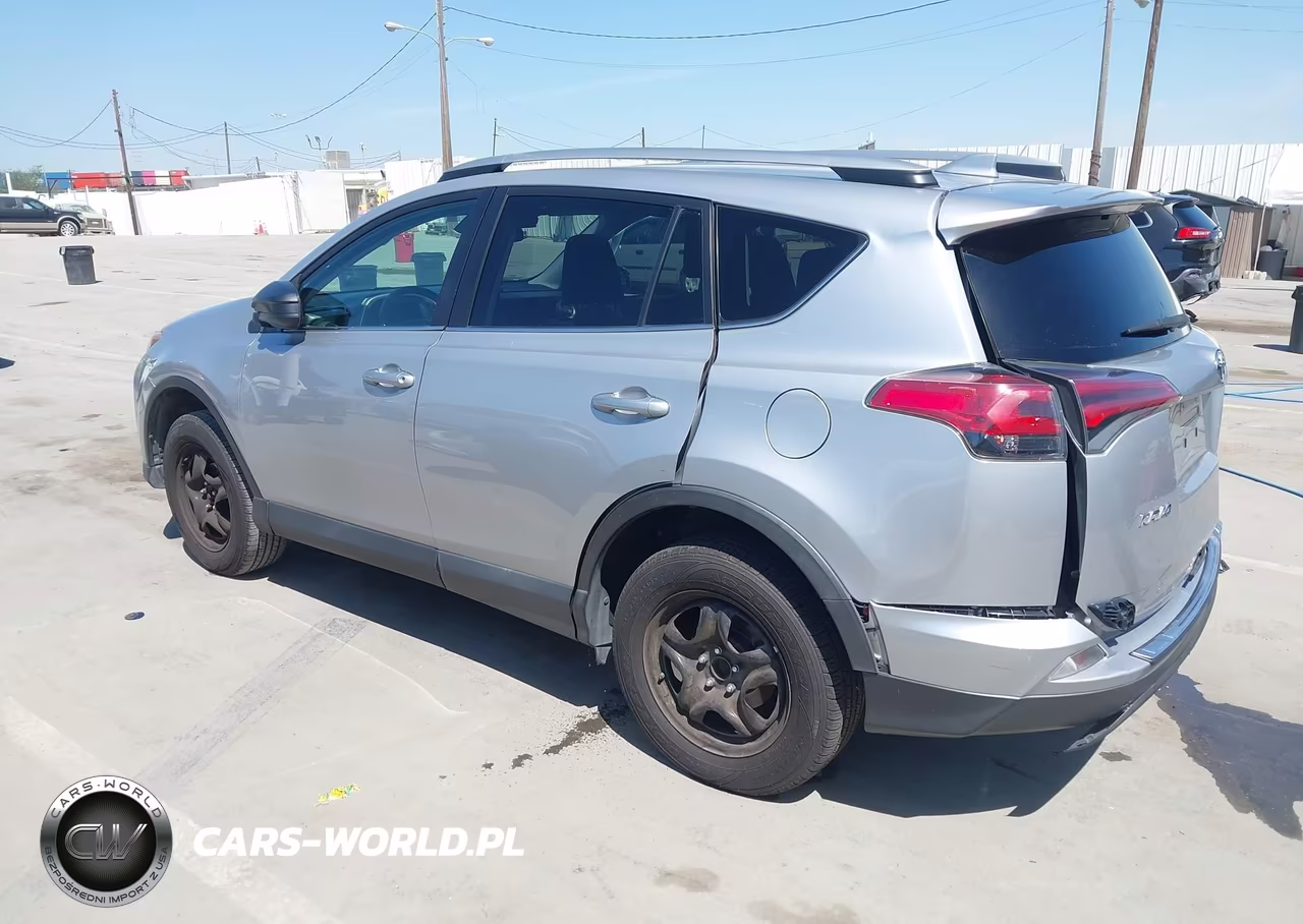 2017 Toyota Rav4 Le VIN:2T3ZFREV0HW372721 - 3