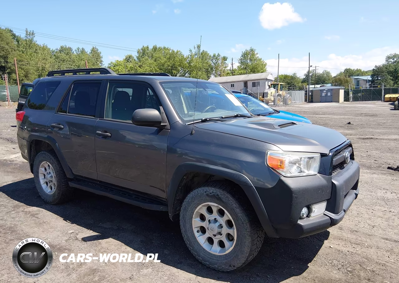 2013 Toyota 4Runner Trail – zdjęcie 1 z 16