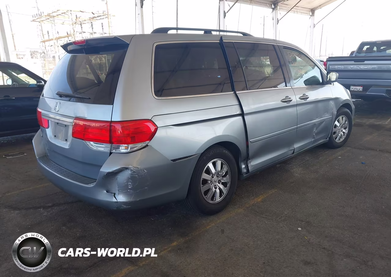 2010 Honda Odyssey Ex VIN:5FNRL3H46AB001017 - 4