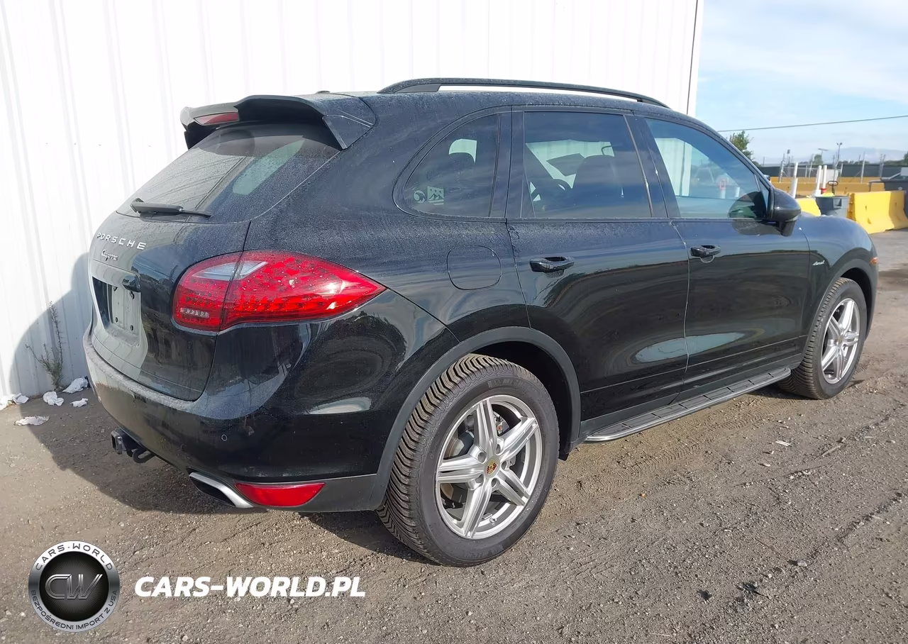 2014 Porsche Cayenne Diesel-Diesel Platinum Edition VIN:WP1AF2A23ELA47140 - 4