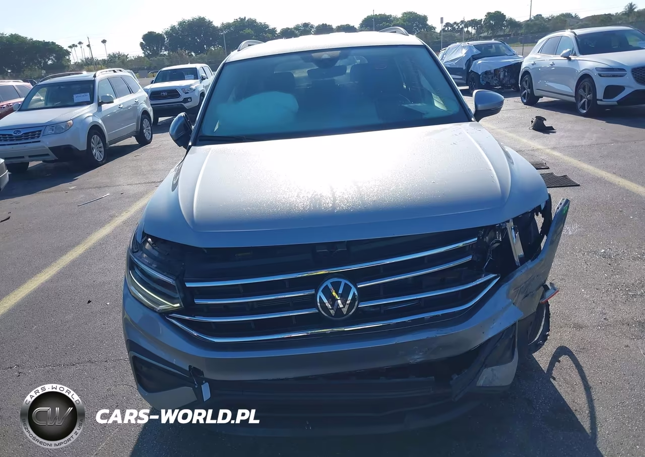 2024 Volkswagen Tiguan 2.0T S VIN:3VVRB7AXXRM224037 - 12