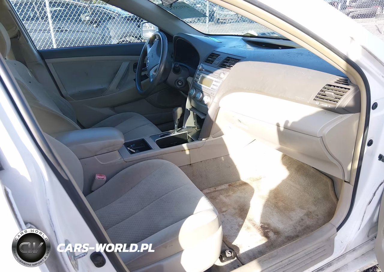 2009 Toyota Camry Le VIN:4T1BE46K49U834803 - 5