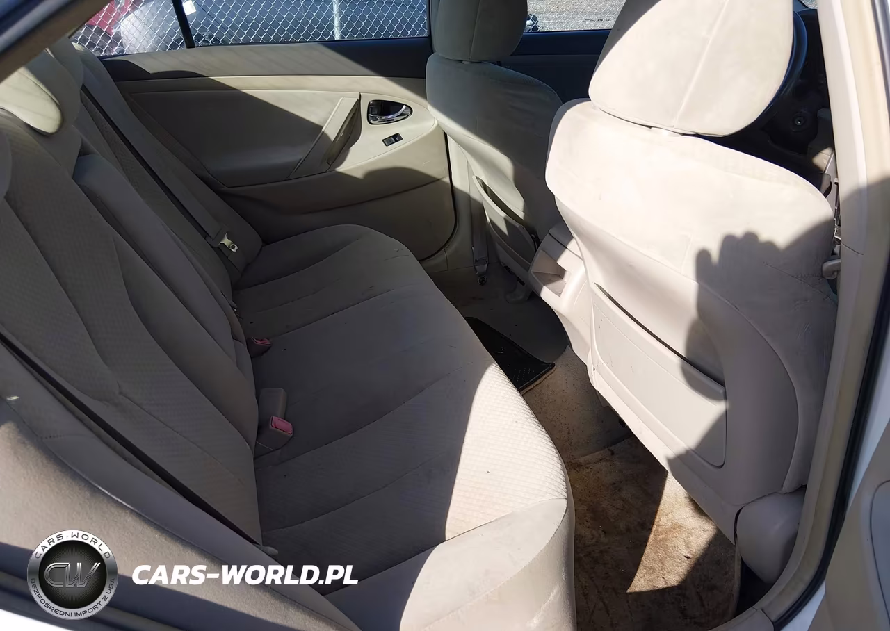 2009 Toyota Camry Le VIN:4T1BE46K49U834803 - 8