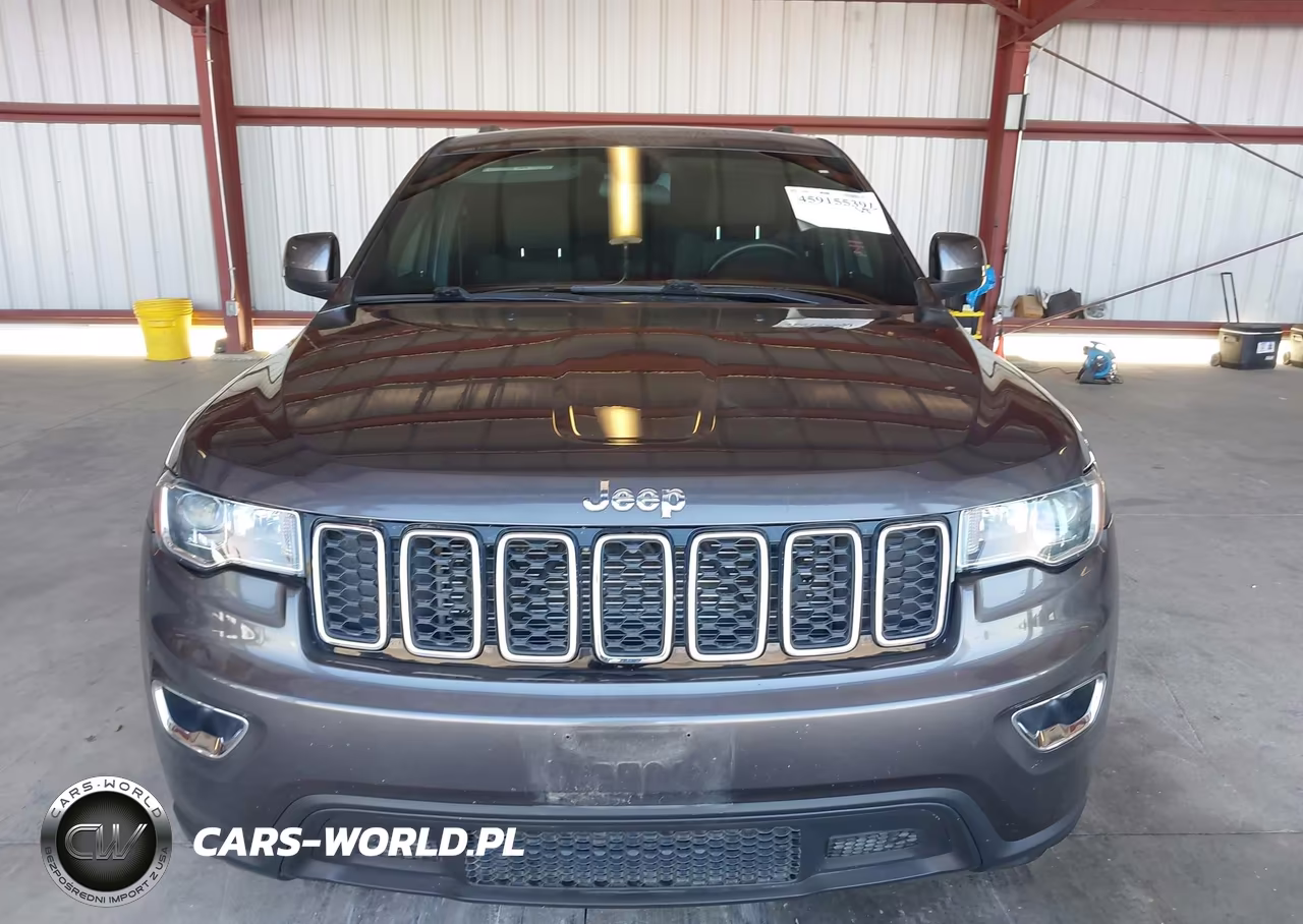 2019 Jeep Grand Cherokee Laredo E 4X4 VIN:1C4RJFAG5KC607399 - 12