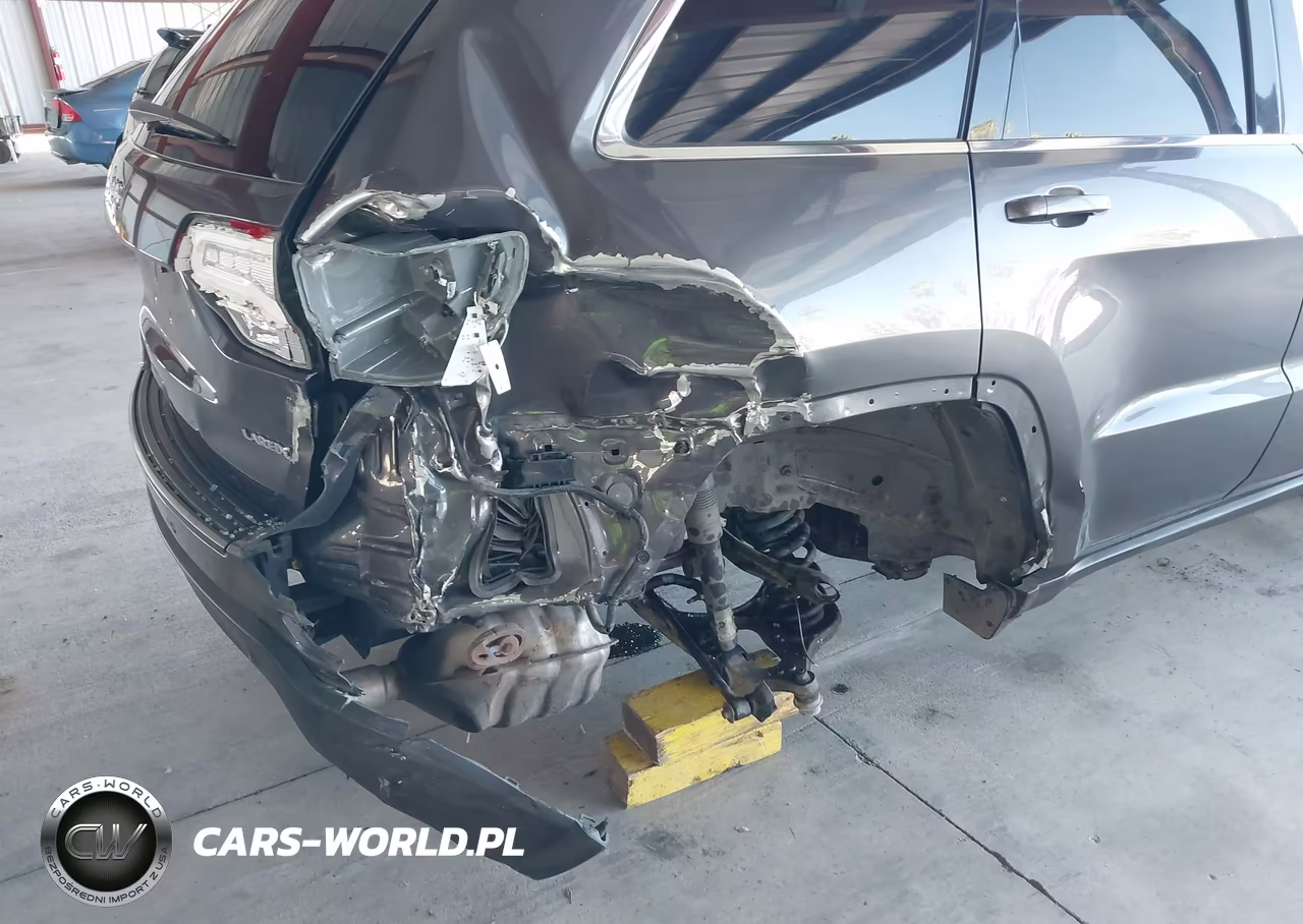 2019 Jeep Grand Cherokee Laredo E 4X4 VIN:1C4RJFAG5KC607399 - 6