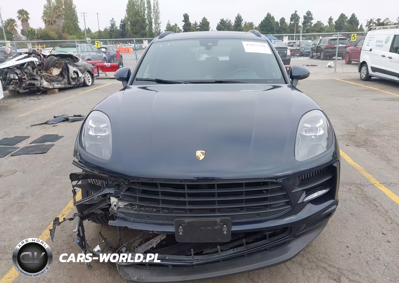 2019 Porsche Macan S VIN:WP1AB2A53KLB34327 - 12