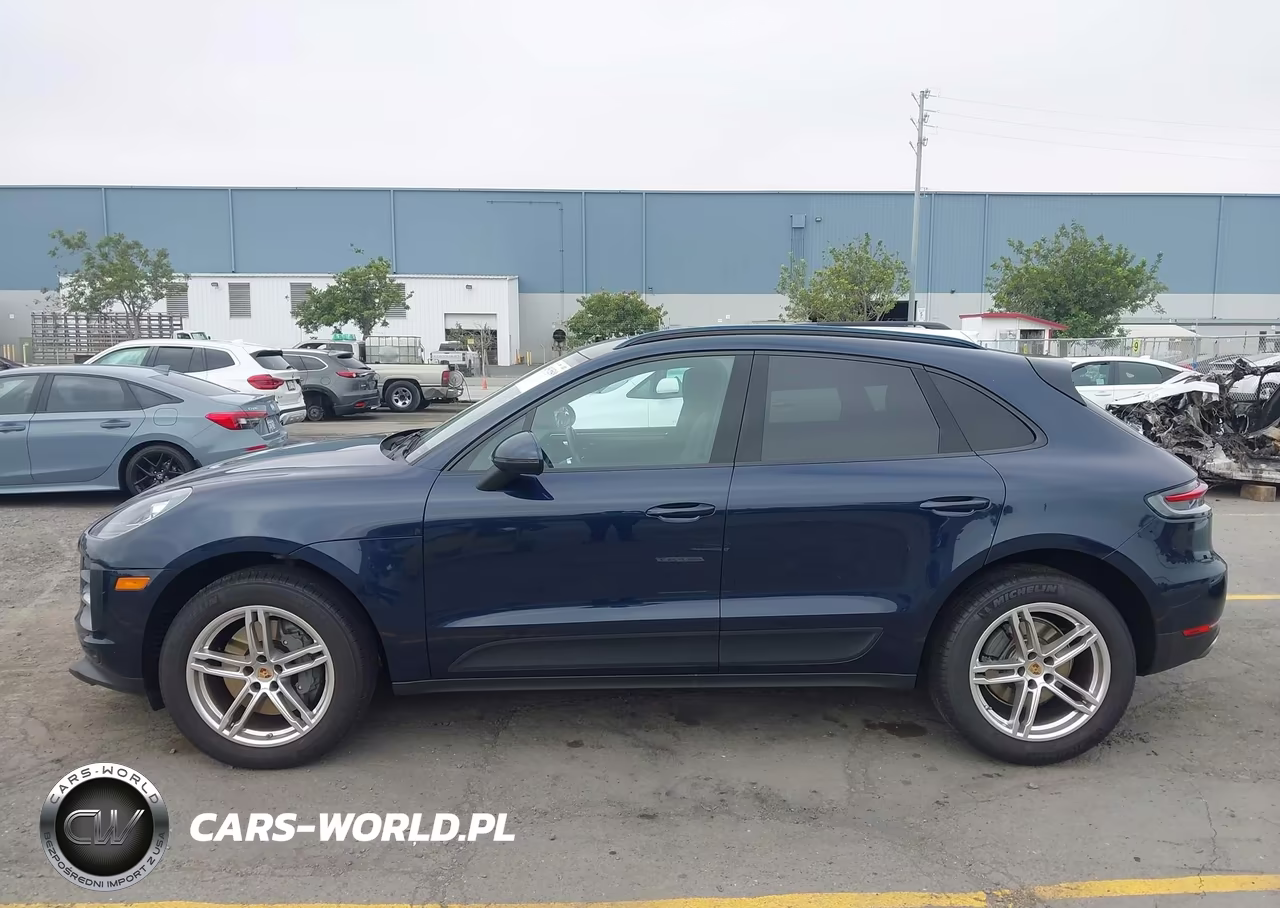 2019 Porsche Macan S VIN:WP1AB2A53KLB34327 - 14