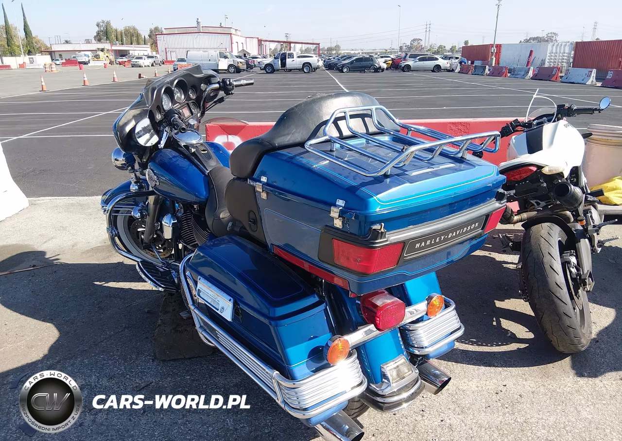 2005 Harley-Davidson Flhtcui VIN:1HD1FCW365Y626827 - 3