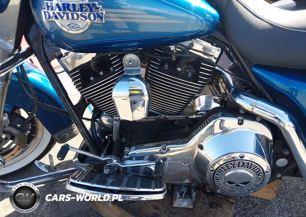 2005 Harley-Davidson Flhtcui VIN:1HD1FCW365Y626827 - 9