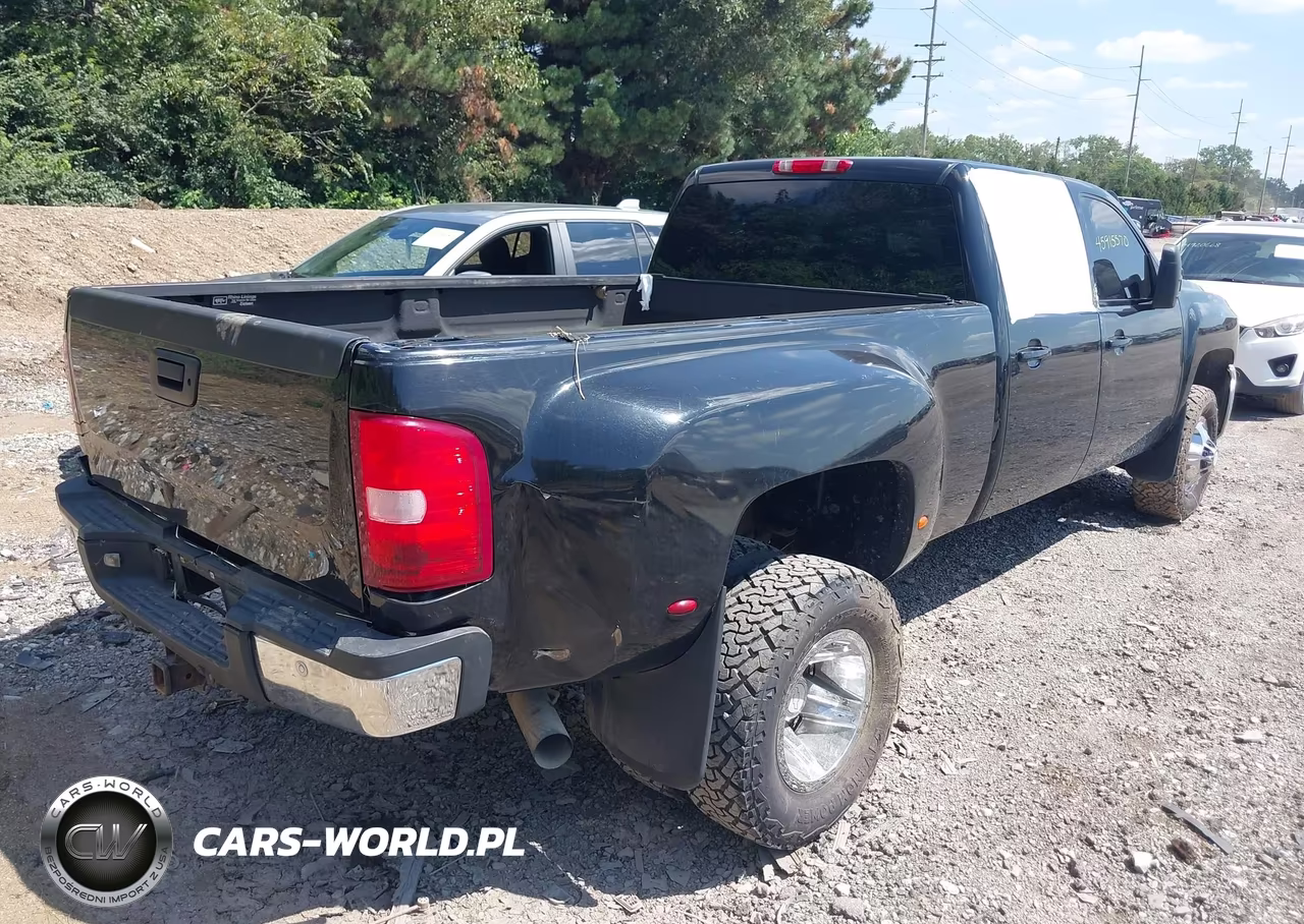 2008 Chevrolet Silverado 3500Hd Ltz VIN:1GCJK336X8F174215 - 4