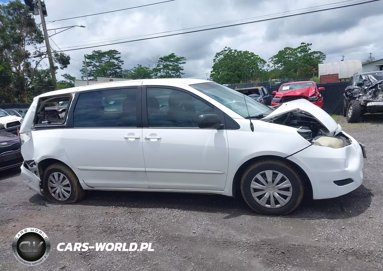 2010 Toyota Sienna Le VIN:5TDKK4CC4AS328553 - 13