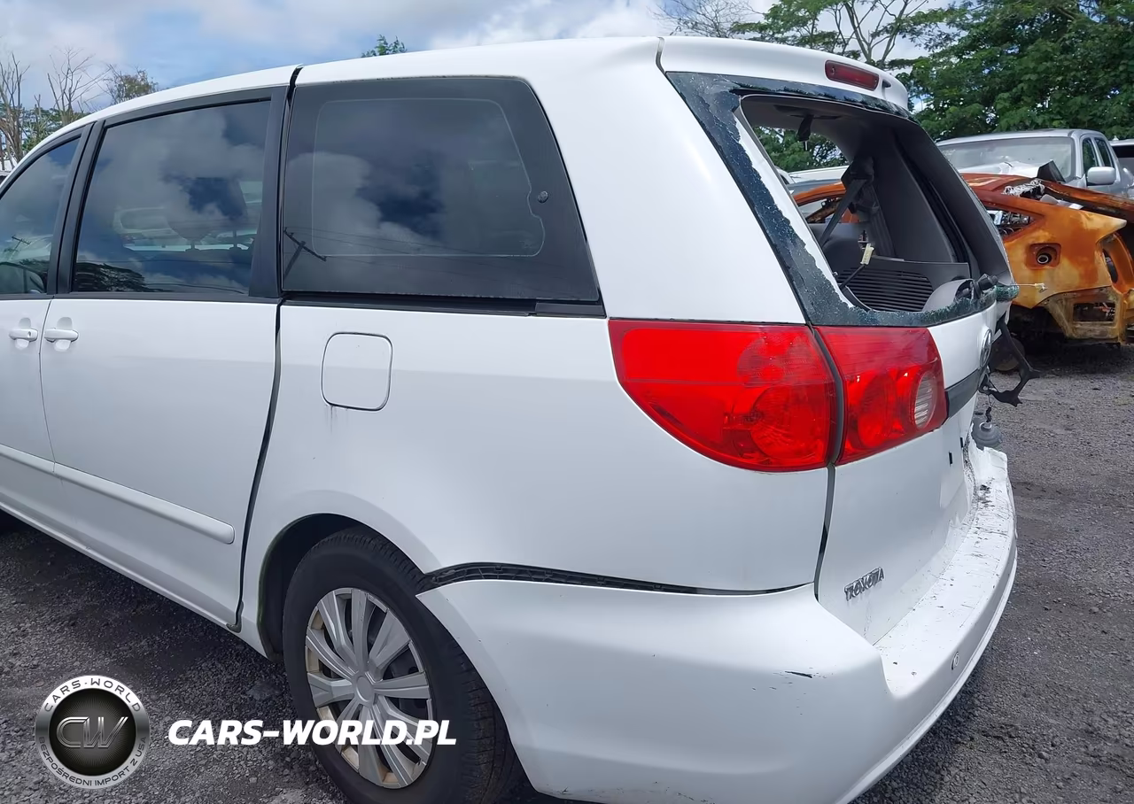 2010 Toyota Sienna Le VIN:5TDKK4CC4AS328553 - 20
