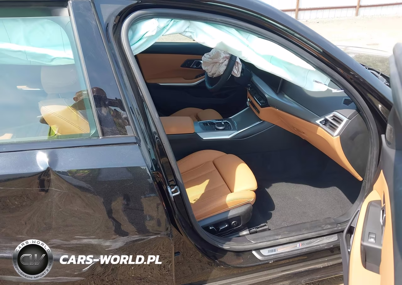 2026 BMW 330I xDrive Na VIN:3MW89CW09T8G50826 - 5