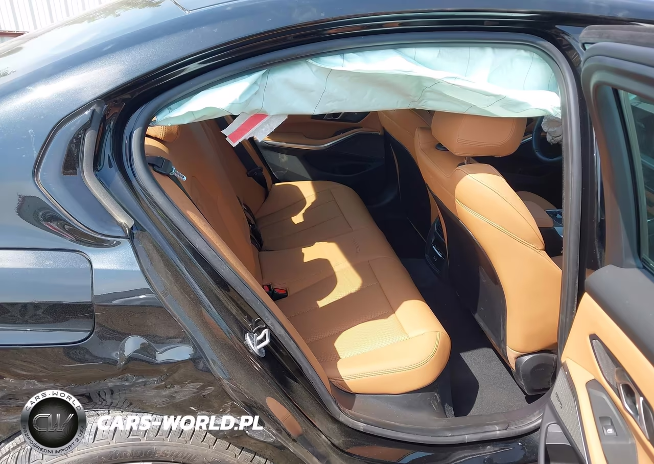2026 BMW 330I xDrive Na VIN:3MW89CW09T8G50826 - 8