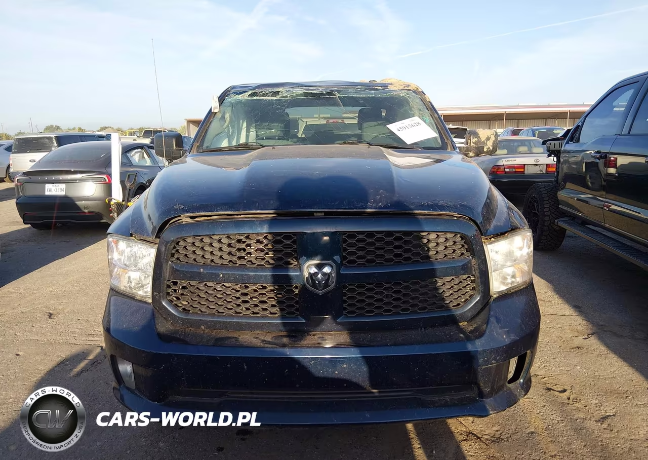 2019 Ram 1500 Classic Express 4X4 5'7 Box VIN:3C6RR7KT1KG664973 - 12