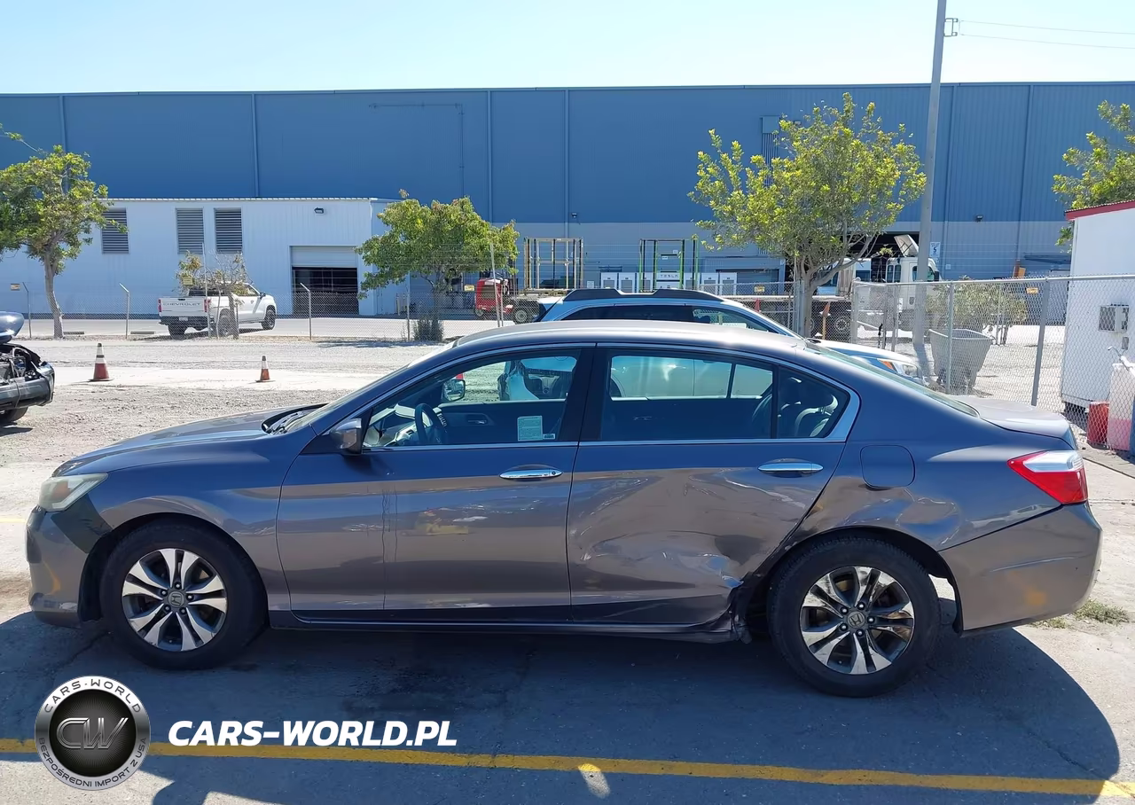 2015 Honda Accord Lx VIN:1HGCR2F31FA235902 - 14