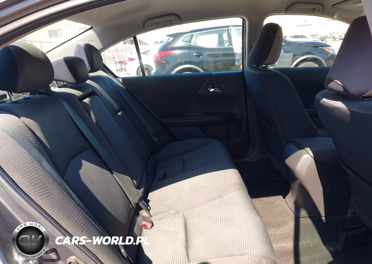 2015 Honda Accord Lx VIN:1HGCR2F31FA235902 - 8