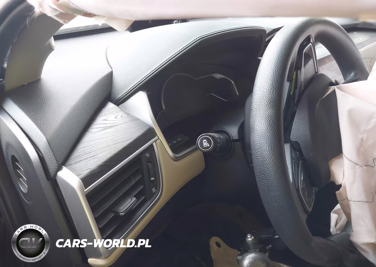 2018 Honda Clarity Plug-In Hybrid VIN:JHMZC5F13JC022987 - 7