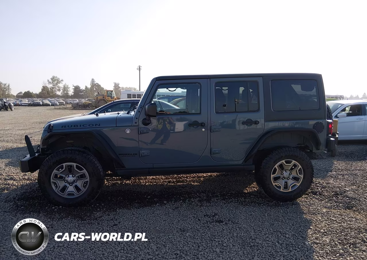 2015 Jeep Wrangler Unlimited Rubicon VIN:1C4HJWFG4FL670410 - 15