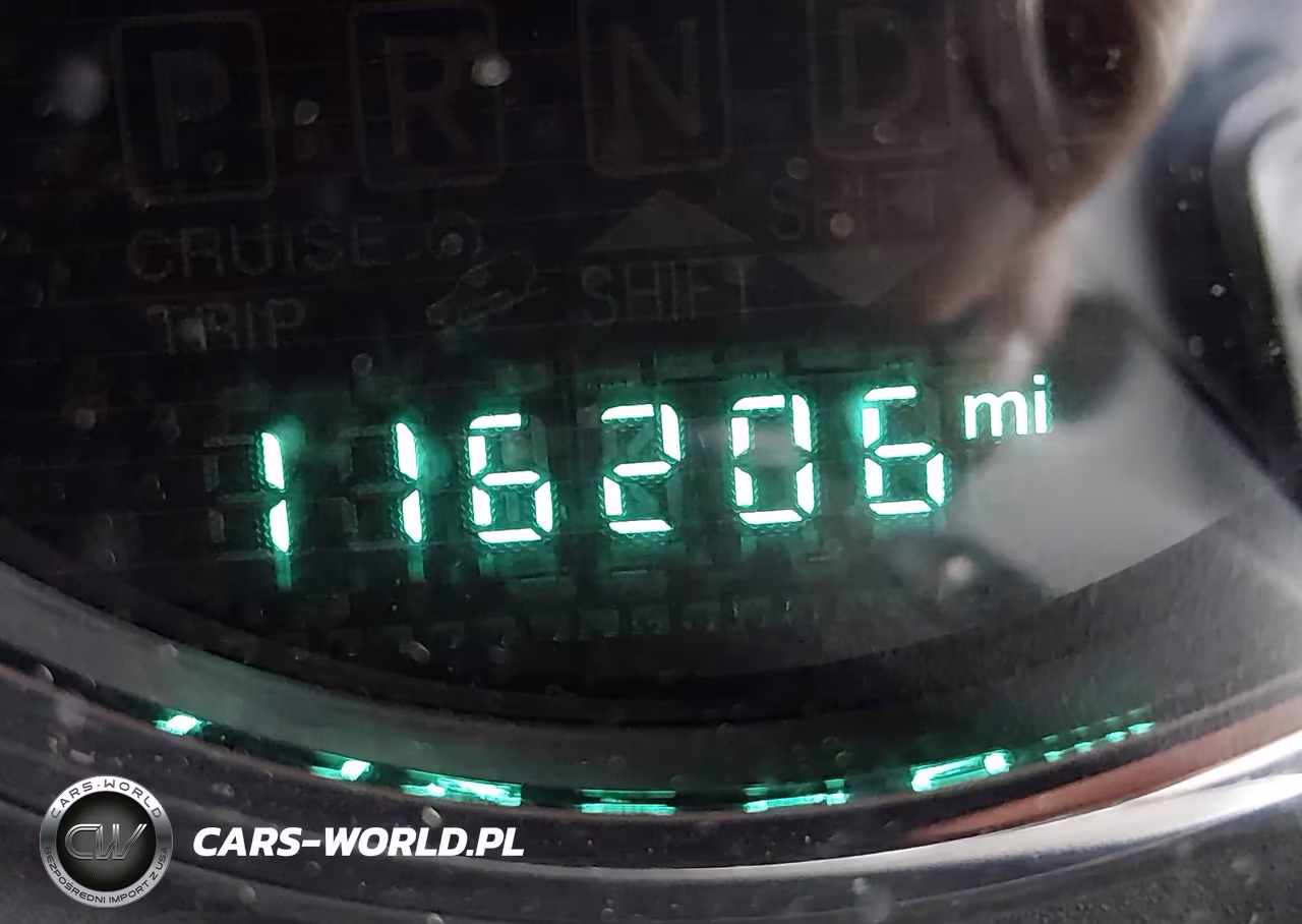2015 Jeep Wrangler Unlimited Rubicon VIN:1C4HJWFG4FL670410 - 16