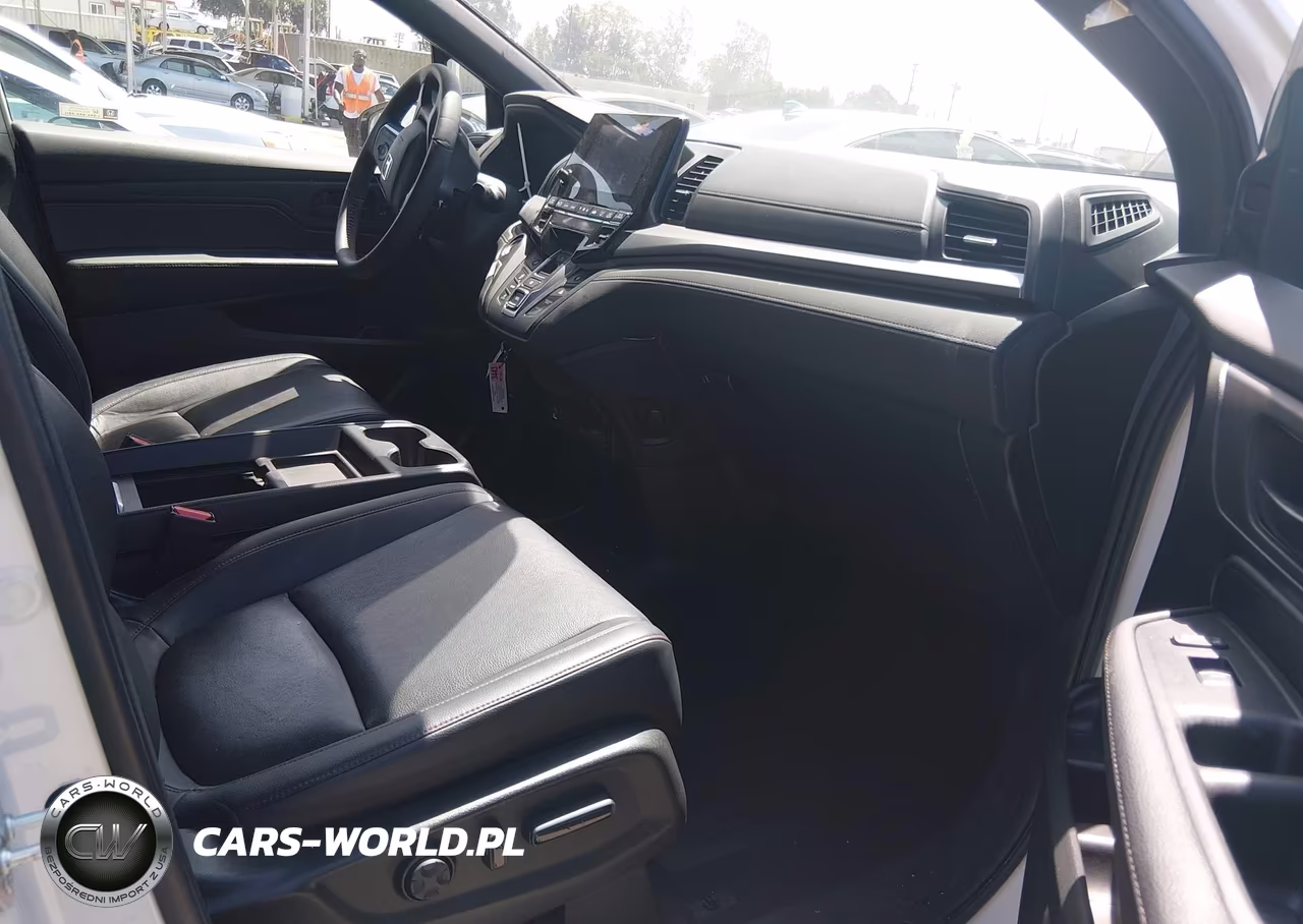 2023 Honda Odyssey Sport VIN:5FNRL6H79PB043718 - 5