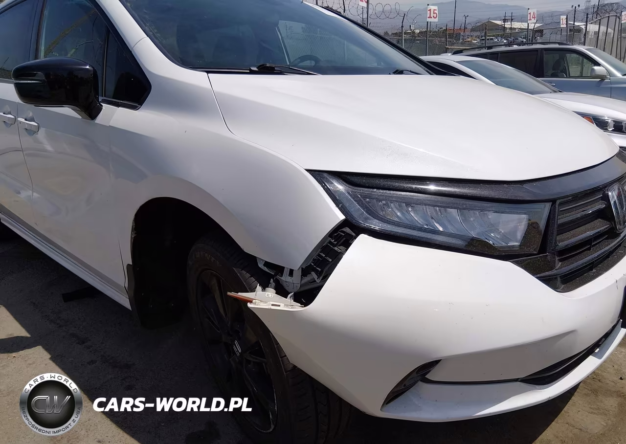 2023 Honda Odyssey Sport VIN:5FNRL6H79PB043718 - 6
