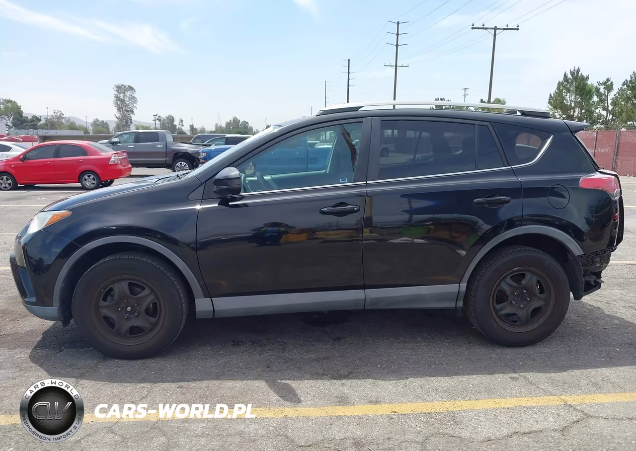2018 Toyota Rav4 Le VIN:2T3ZFREV7JW420222 - 15