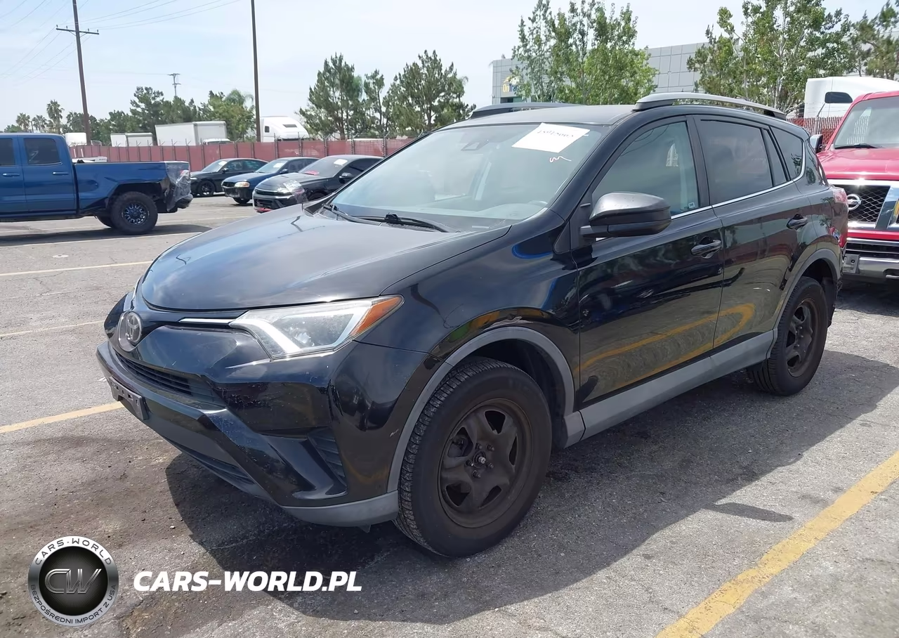 2018 Toyota Rav4 Le VIN:2T3ZFREV7JW420222 - 2