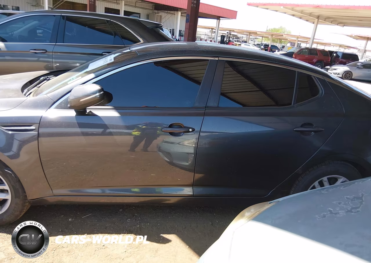 2011 Kia Optima Lx VIN:KNAGM4A72B5175648 - 14