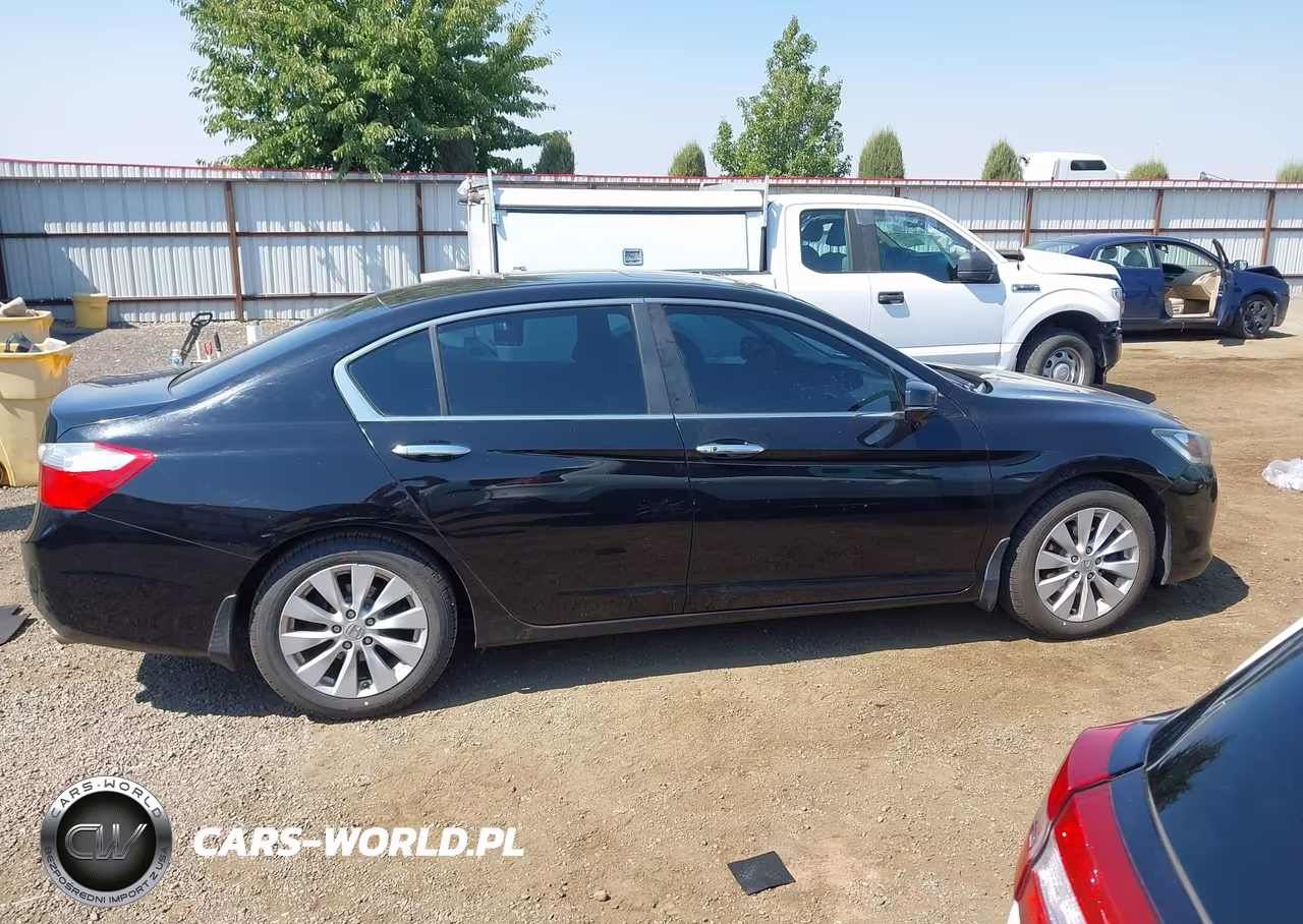 2015 Honda Accord Ex VIN:1HGCR2F70FA170687 - 13