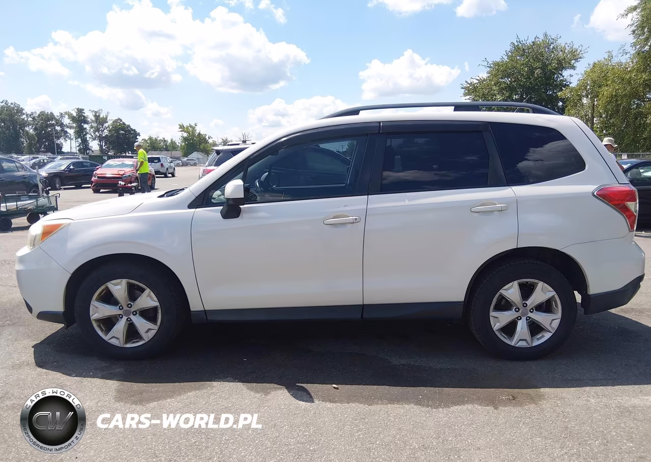 2014 Subaru Forester 2.5I Premium VIN:JF2SJAEC2EH470121 - 14