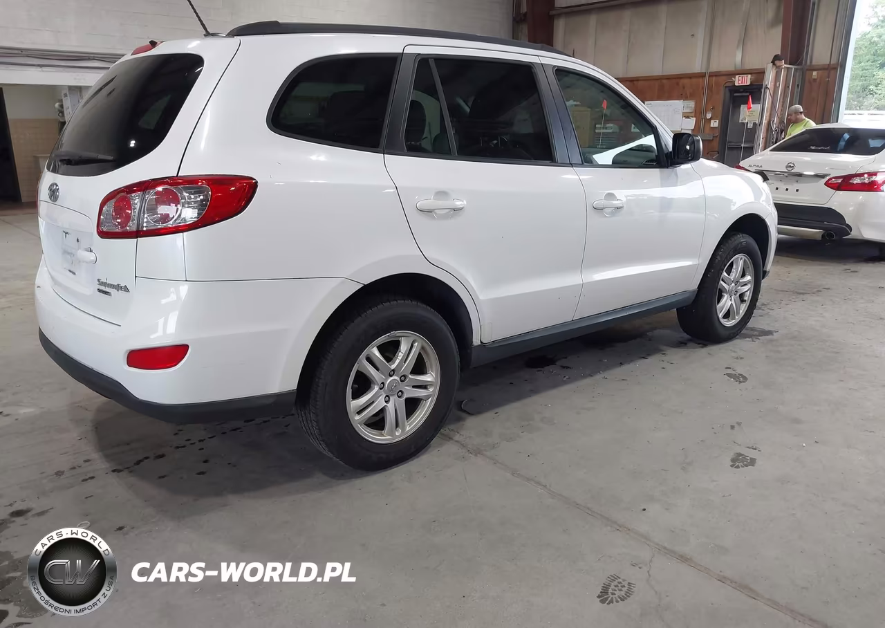 2011 Hyundai Santa Fe Gls VIN:5XYZGDAB2BG002341 - 4