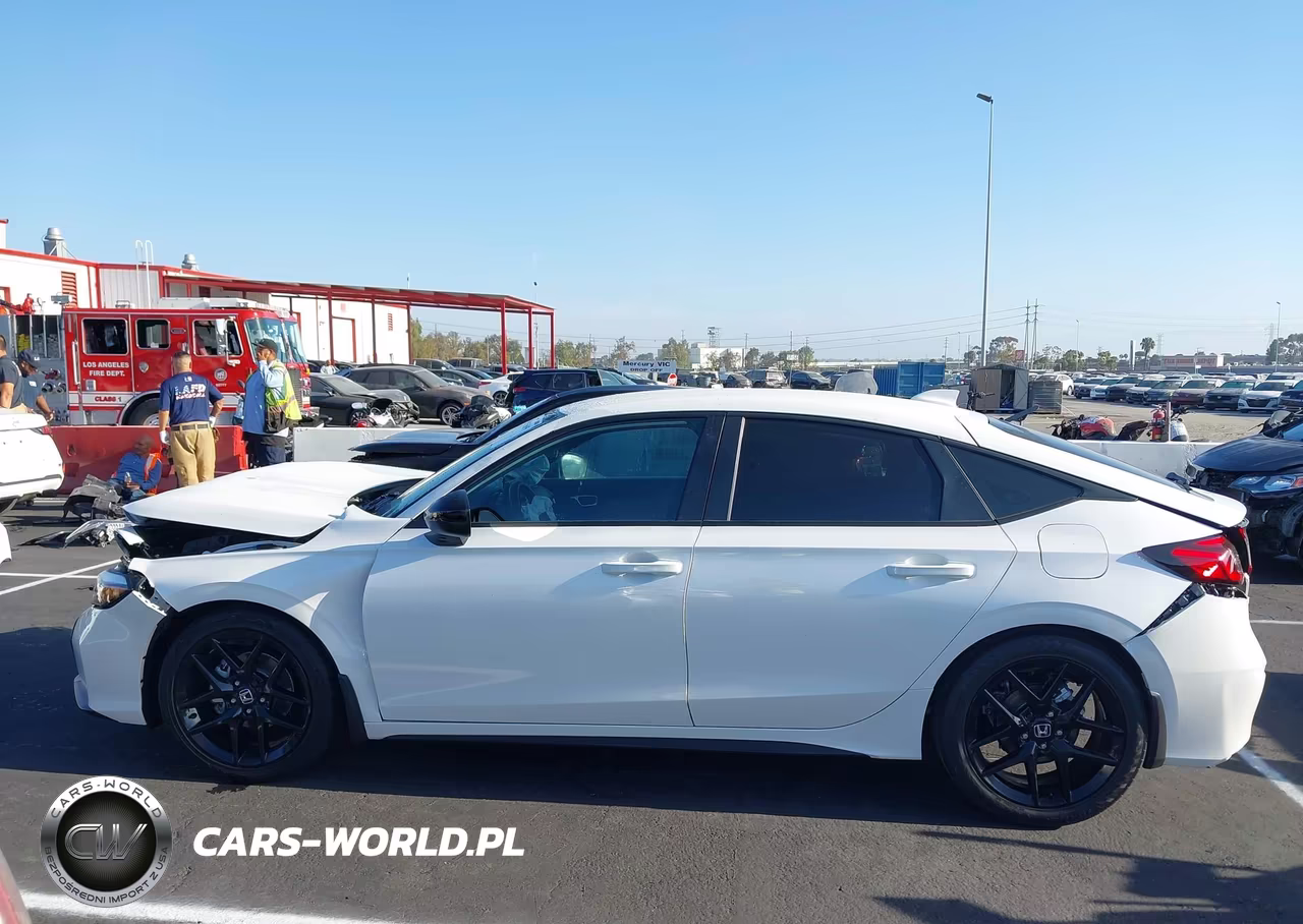 2026 Honda Civic Sport VIN:19XFL2H82TE028918 - 14