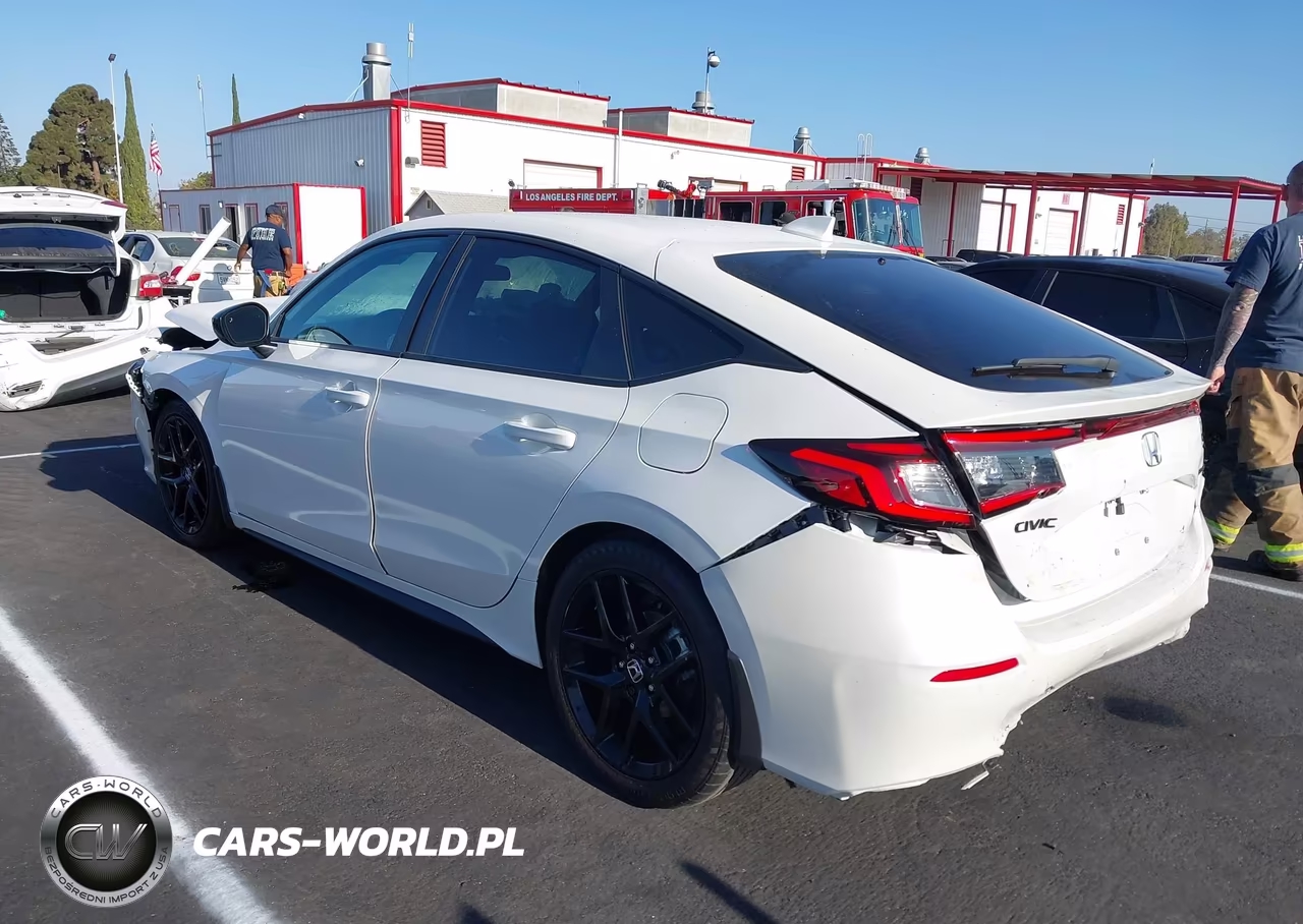 2026 Honda Civic Sport VIN:19XFL2H82TE028918 - 3