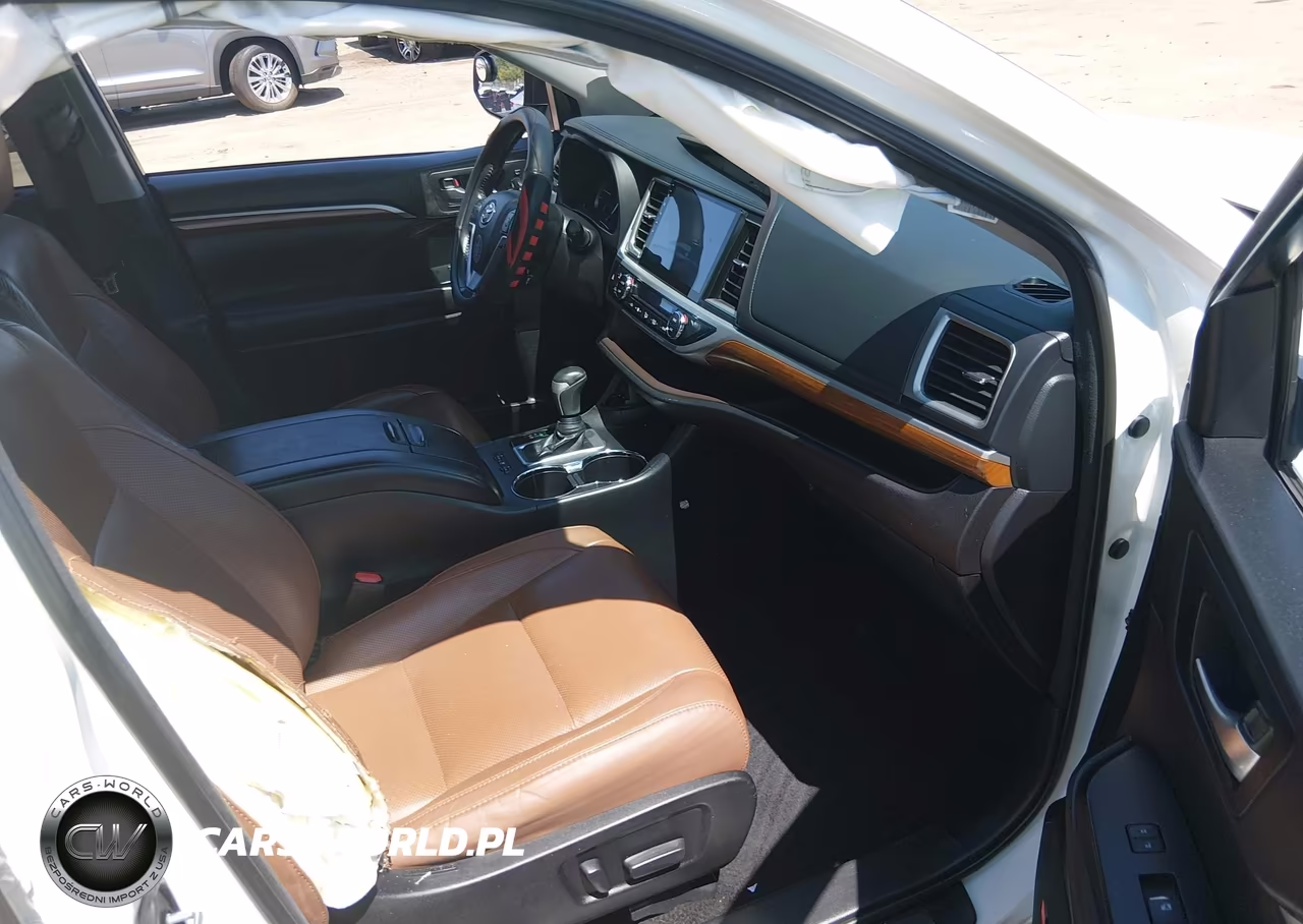 2018 Toyota Highlander Limited VIN:5TDYZRFHXJS265341 - 5